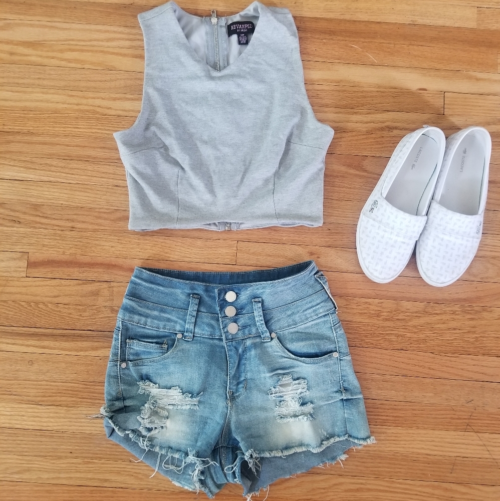 🌸 3/$15 Revamped Crop Top S